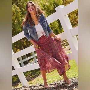 Maurice’s paisley prairie skirt size large